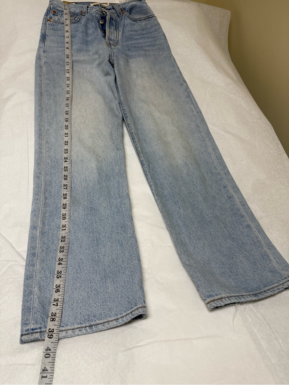 LEVIS PREMIUM 🔵Ribcage Straight🔵 - Picture 4 of 12